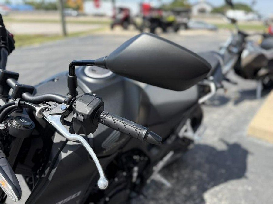 2025 Honda® CB750 Hornet