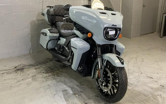 2025 Indian Motorcycle® Roadmaster® PowerPlus Dark Horse® w/PowerBand Storm Gray