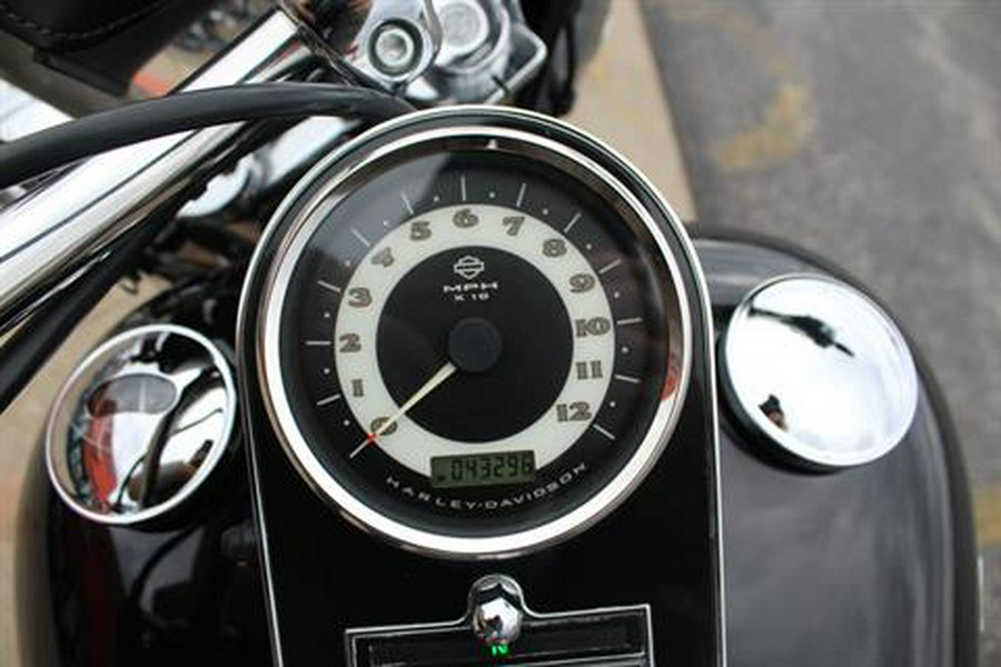 2009 Harley-Davidson FLSTN