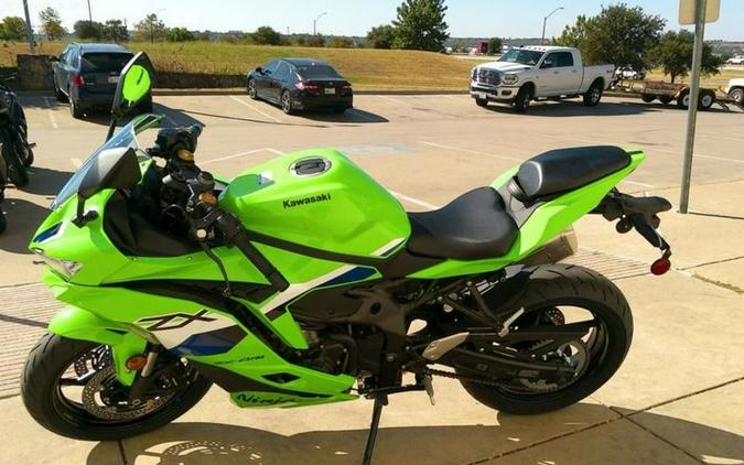 2026 Kawasaki Ninja® ZX™-4RR ABS
