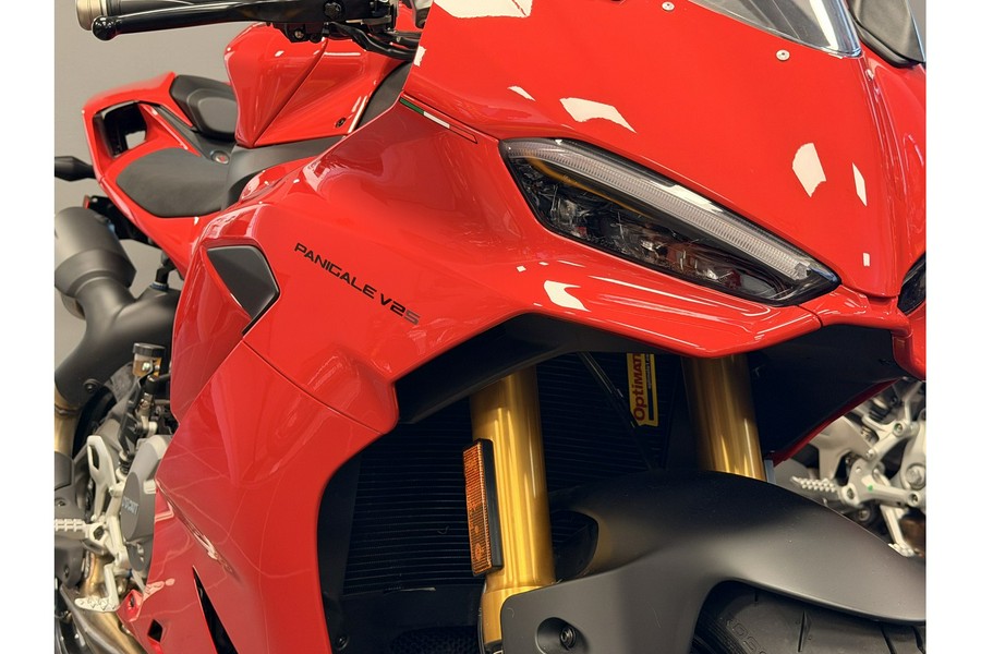2025 Ducati Panigale V2 S