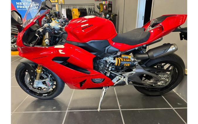 2025 Ducati Panigale V2 S