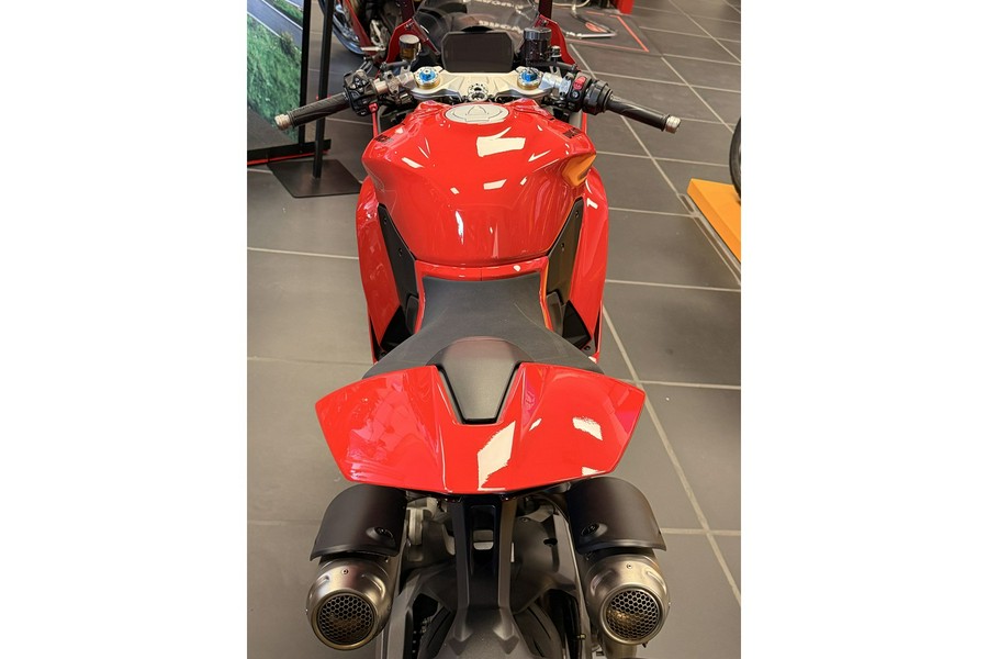 2025 Ducati Panigale V2 S