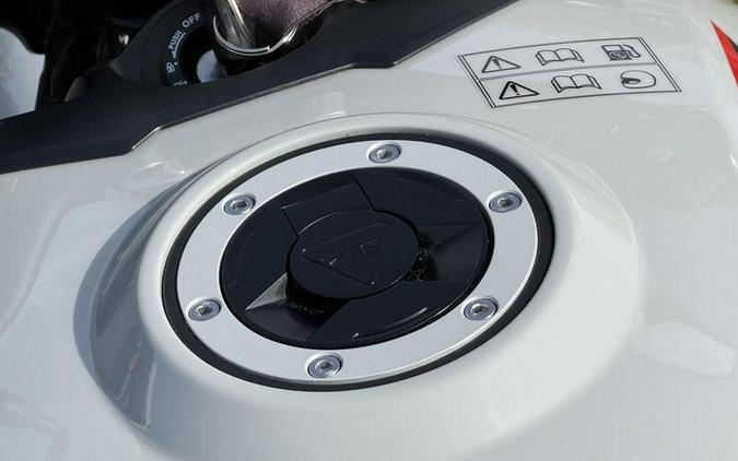 2026 Triumph Trident 800 Ash grey