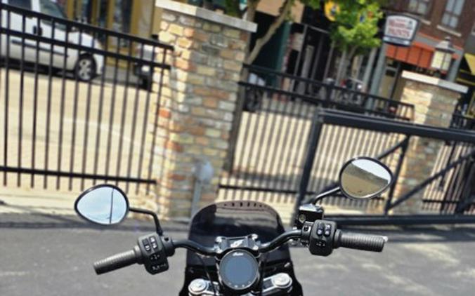 2025 Indian Motorcycle Sport Chief