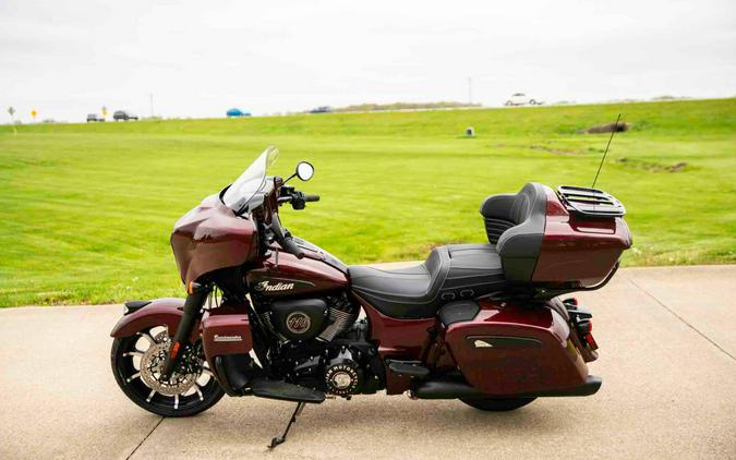 2024 Indian Motorcycle Roadmaster® Dark Horse® with PowerBand Audio Package