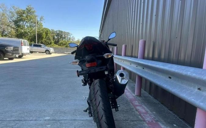 2026 Kawasaki Ninja® 500 ABS Metallic Flat Spark Black