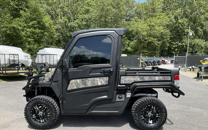 2024 John Deere Gator™ XUV835R HVAC Cab