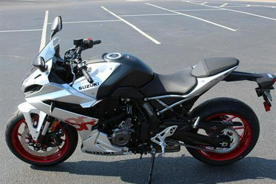 2024 Suzuki GSX-8R