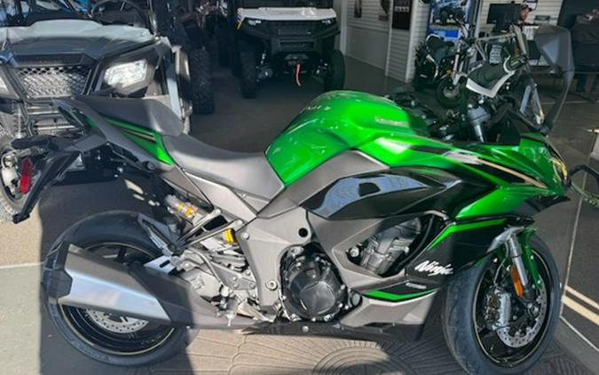 2025 Kawasaki Ninja 1100SX SE ABS