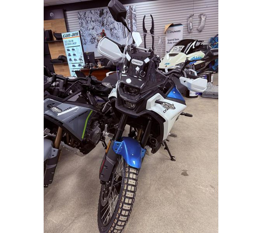 2025 CFMOTO CF400-8US