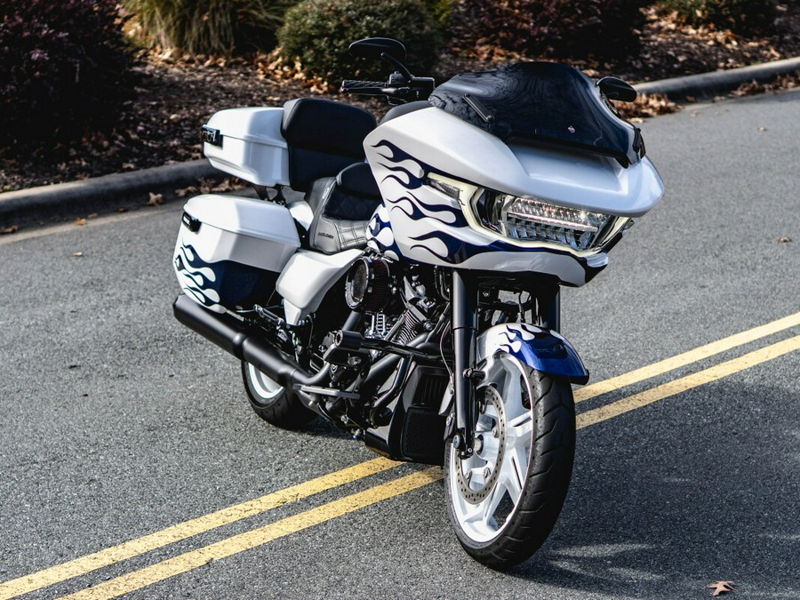 FLTRX 2024 Road Glide®