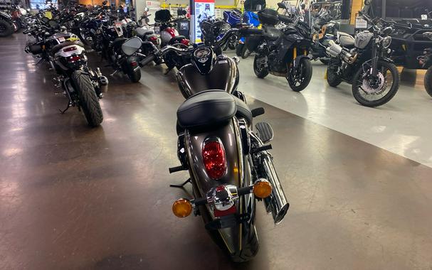 2023 Kawasaki VULCAN 900 CLASSIC