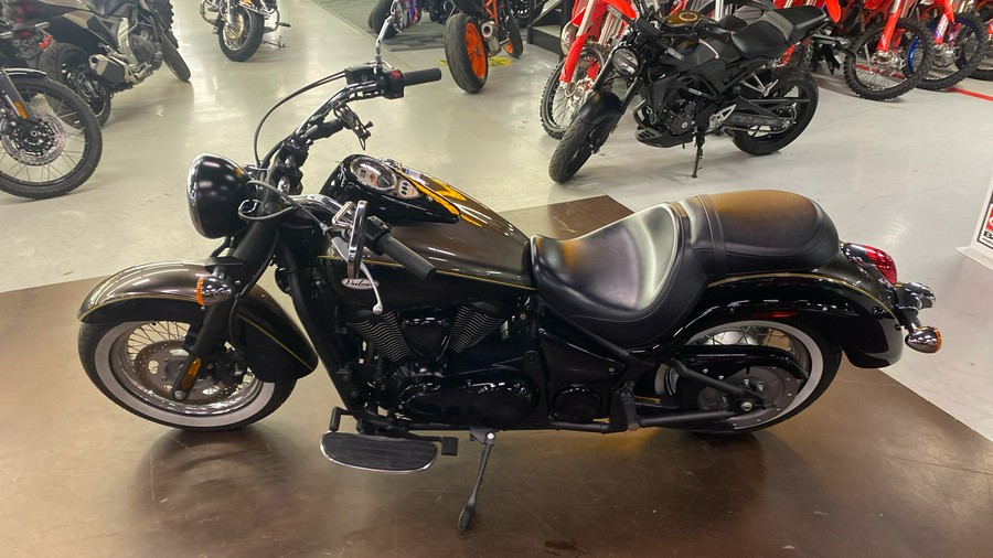 2023 Kawasaki VULCAN 900 CLASSIC