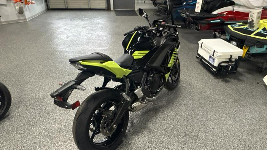 2026 Kawasaki Ninja® 650 ABS