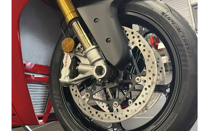 2025 Ducati Panigale V4 S