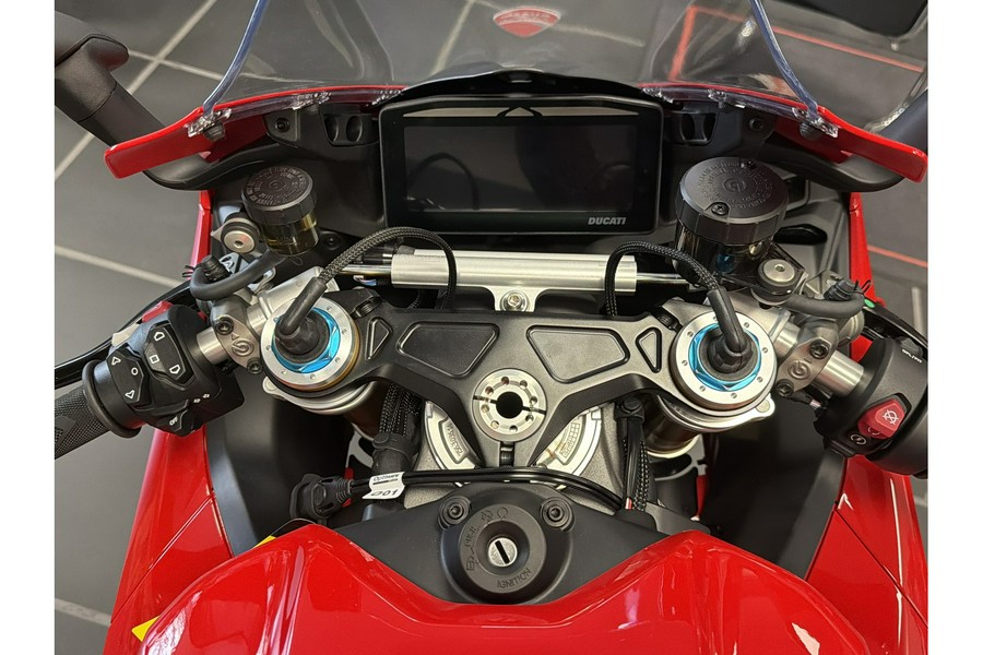 2025 Ducati Panigale V4 S