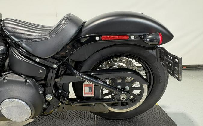 2019 Harley-Davidson® Street Bob® Black Denim