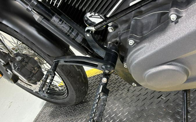 2019 Harley-Davidson® Street Bob® Black Denim