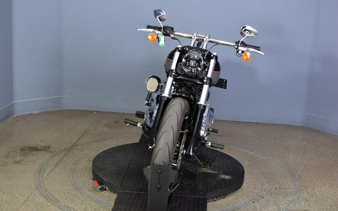 2023 Harley-Davidson Breakout Vivid Black