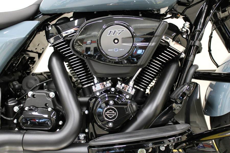 2024 Harley-Davidson Street Glide® Sharkskin Blue