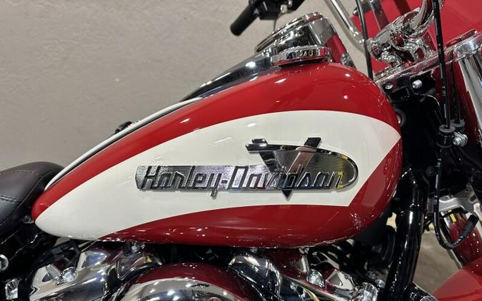 Harley-Davidson Hydra-Glide Revival 2024 FLI 84427840 REDLINE RED