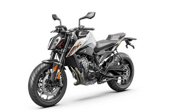 2023 KTM 790 Duke