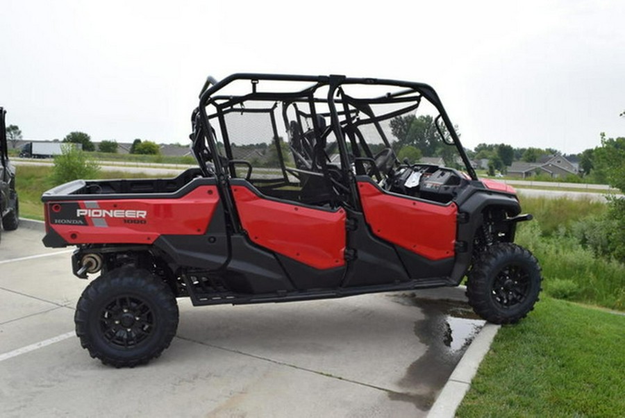 2025 Honda Pioneer 1000-6 Deluxe Crew Deluxe