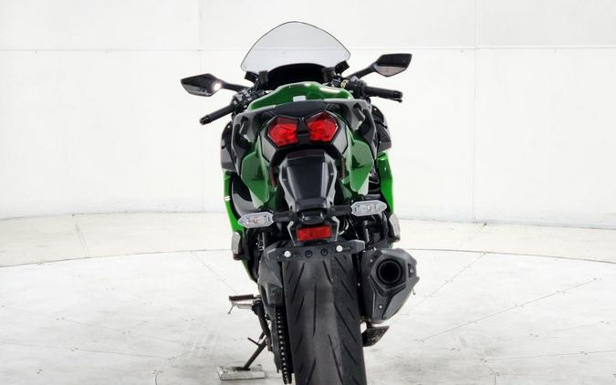 2023 Kawasaki Ninja H2® SX SE