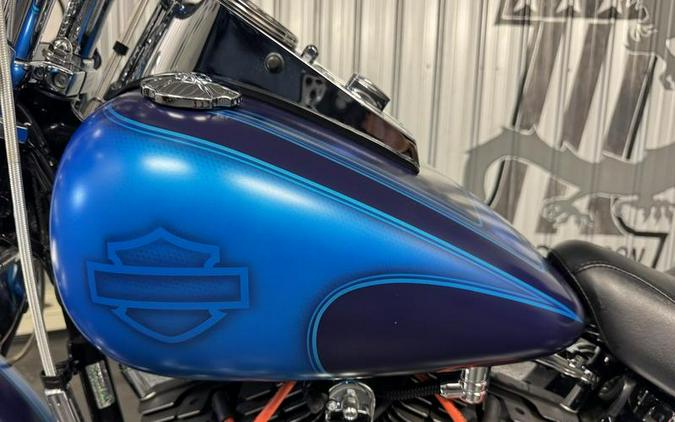 2005 Harley-Davidson® FXSTS - Springer Softail®