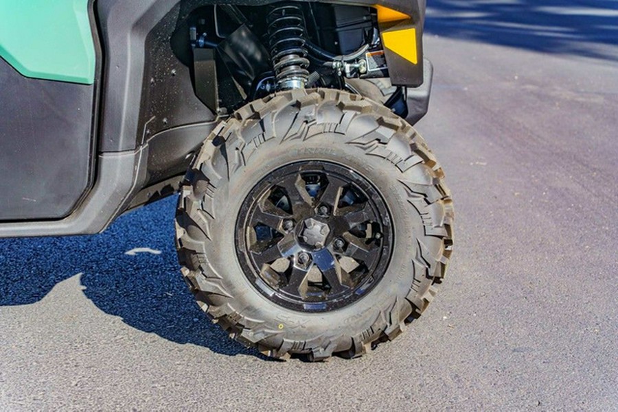 2026 Can-Am Defender MAX DPS CAB HD10