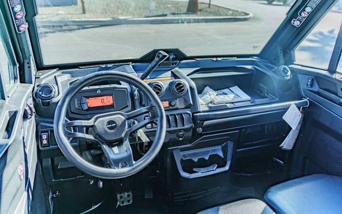 2026 Can-Am Defender MAX DPS CAB HD10