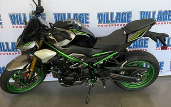 2025 Kawasaki Z900