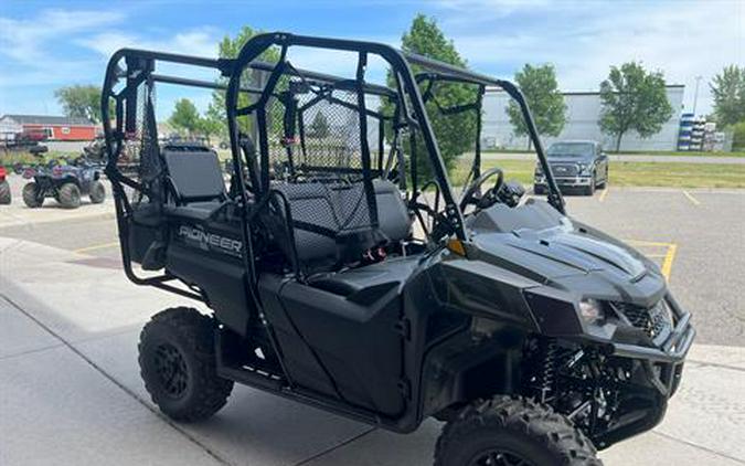 2026 Honda Pioneer 700-4 Deluxe