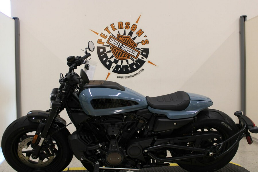 2024 RH1250S Sportster® S - In Sharkskin Blue