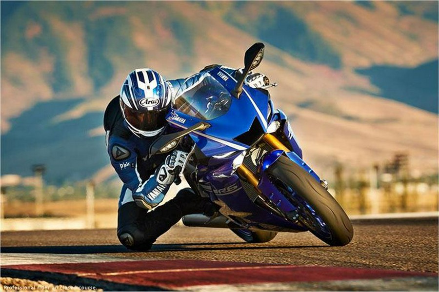 2017 Yamaha Motor Corp., USA YZF-R6
