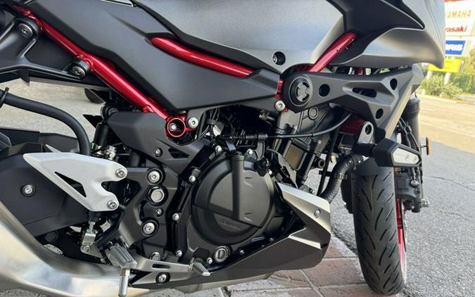 2025 Kawasaki Z500 SE ABS