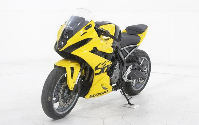 2024 Suzuki GSX 8R