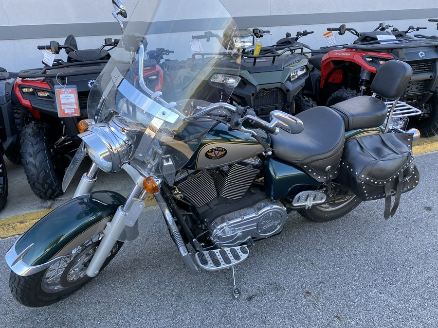 2001 Victory Motorcycles V92C DELUXE "Mechanics Special "