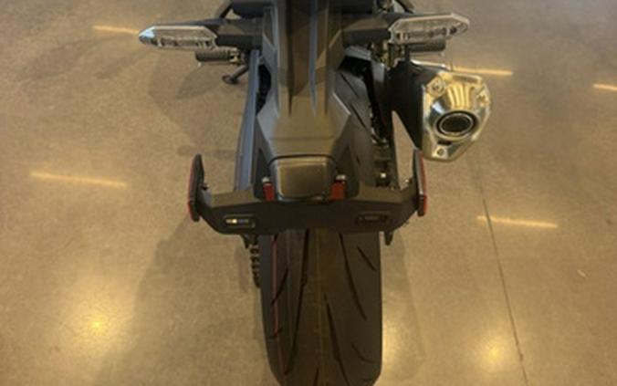 2025 Kawasaki Z900 SE ABS