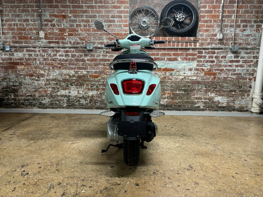 2027 Vespa Primavera 150