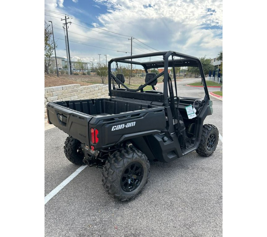 2026 Can-Am Defender DPS HD7