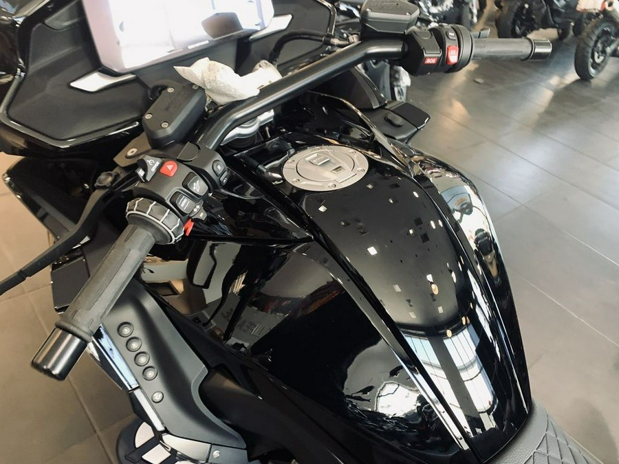 2024 BMW K 1600 B Black Storm Metallic