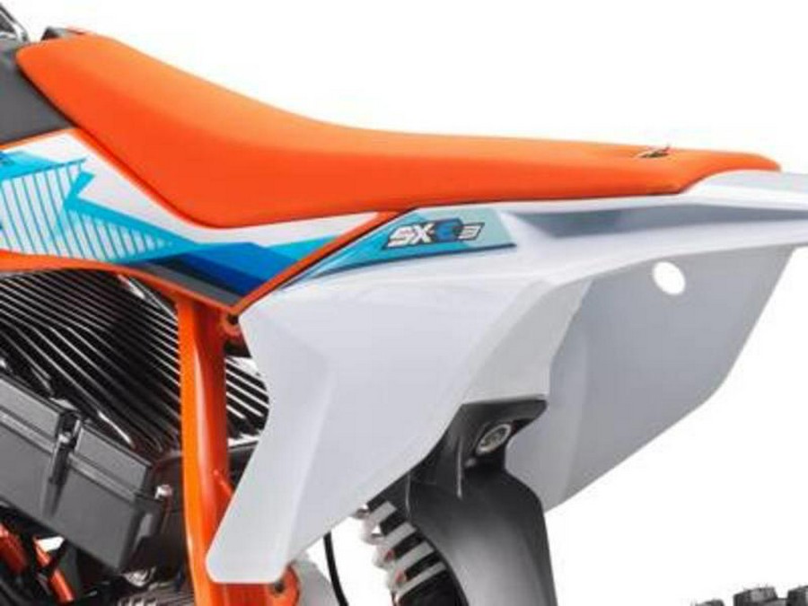 2024 KTM SX-E 3