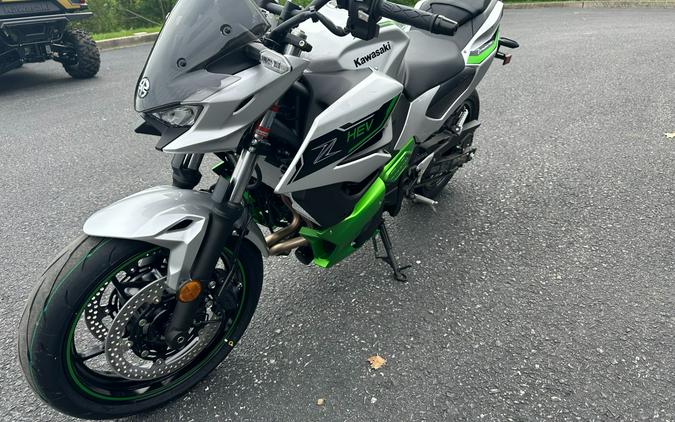 2024 Kawasaki Z7 Hybrid ABS