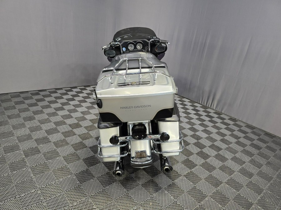 2003 Harley-Davidson FLHTCUI Ultra Classic® Electra Glide®