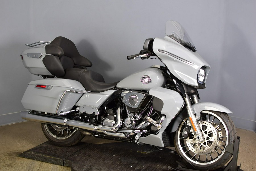 2026 Harley-Davidson Street Glide Limited FLHXL