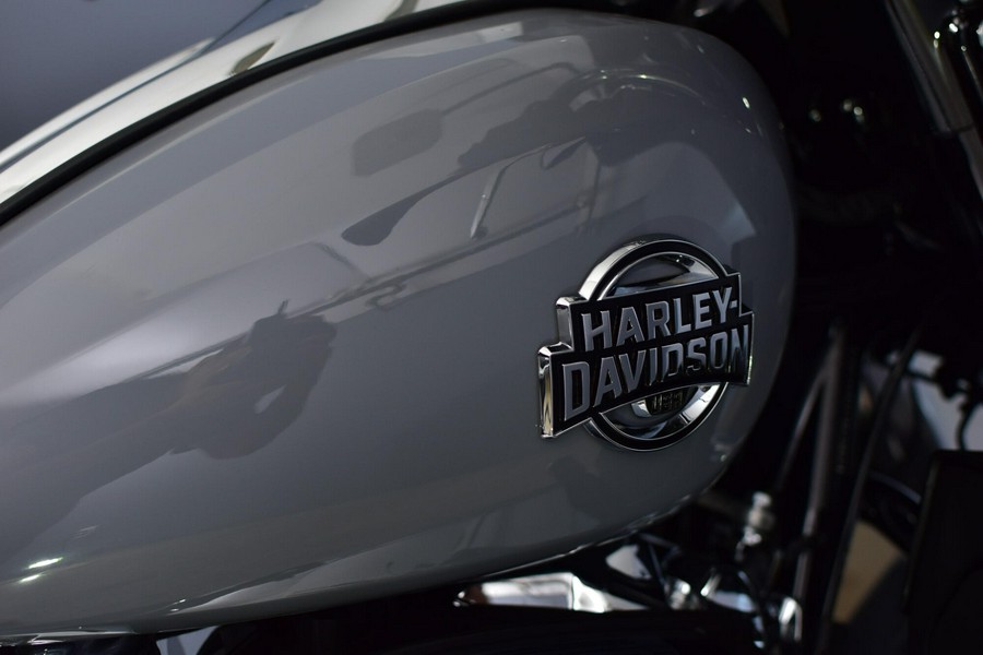 2026 Harley-Davidson Street Glide Limited FLHXL
