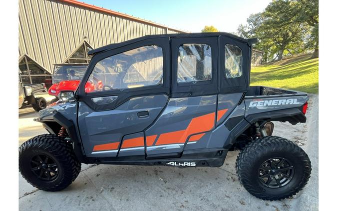 2020 Polaris Industries General XP1000 Crew R/C w/ Soft Uppers& Heat.