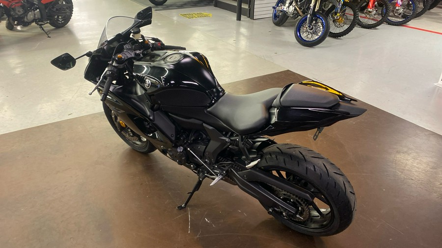 2022 Yamaha YZF-R7
